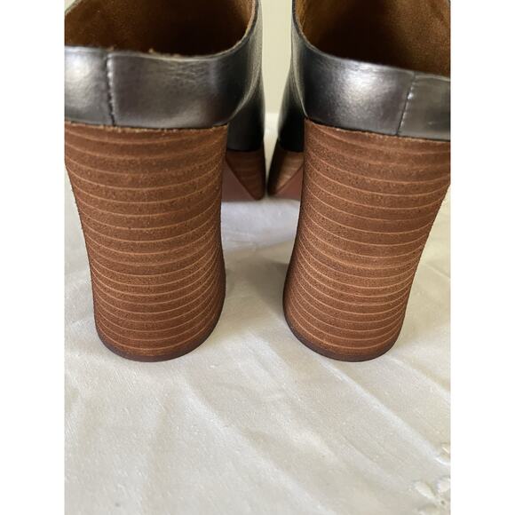 Kork-Ease Silver Veronica Heeled Clog Platform Mule Shoes Women's Sz 8 NEW - Picture 5 of 11